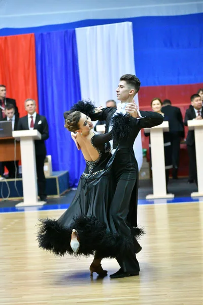 러시아 부르크 2019 소녀와 오렌부르크에서 대회와 댄스파티 스포츠 — 스톡 사진
