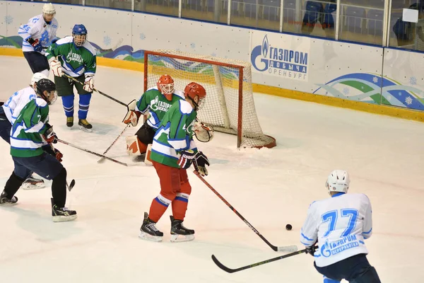 Оренбург Россия Апреля 2017 Года Мужчины Играют Хоккей Турнире Хоккею — стоковое фото