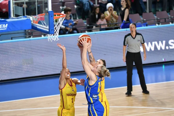 Orenburg Russia Ottobre 2019 Ragazze Giocano Basket Euroleague Tra Nadezhda — Foto Stock