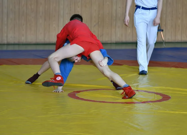 Orenburg Rusia Februarie 2019 Concursuri Băieți Autoapărare Fără Arme Sporturile — Fotografie, imagine de stoc