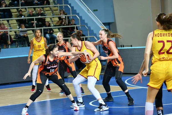 Orenburg Ryssland November 2019 Flickor Spelar Basket Den Ryska Mästerskapsmatchen — Stockfoto