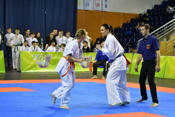 Orenburg Russia Marzo 2017 Anno Ragazze Competono Nel Karate Sul — Foto Stock