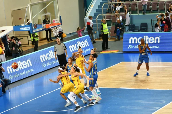 Orenburg Ryssland Oktober 2019 Flickor Spelar Basket Euroleague Match Mellan — Stockfoto