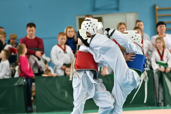 Orenburg Rusko Října 2019 Kluci Utkají Taekwondu Korejské Bojové Umění — Stock fotografie