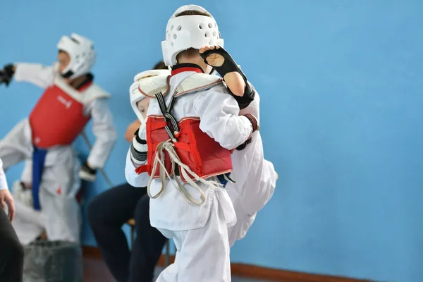 Orenburg Rusia Oktober 2019 Anak Laki Laki Berkompetisi Dalam Taekwondo — Stok Foto