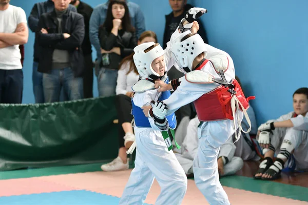 Orenburg Rússia Outubro 2019 Meninos Competem Taekwondo Artes Marciais Coreanas — Fotografia de Stock