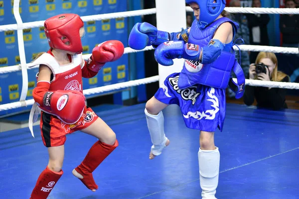 Orenburg Rosja Października 2019 Dziewczyny Rywalizują Tajskim Boksie Muay Thai — Zdjęcie stockowe