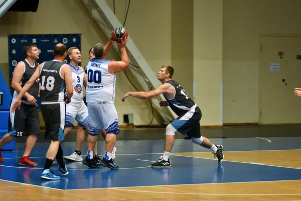 Orenburg Ryssland Juni 2019 Män Spelar Basket Interregionala Finalen Amatörbasketligan — Stockfoto
