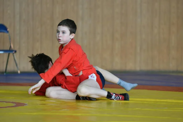 Orenburg Rusland Februari 2019 Jongenswedstrijden Zelfverdediging Zonder Wapens Kampioenschappen Schoolsporten — Stockfoto