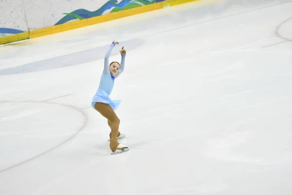 2018 Orenburg Russia March Year Girl Compete Figure Skating Orenburg — 스톡 사진