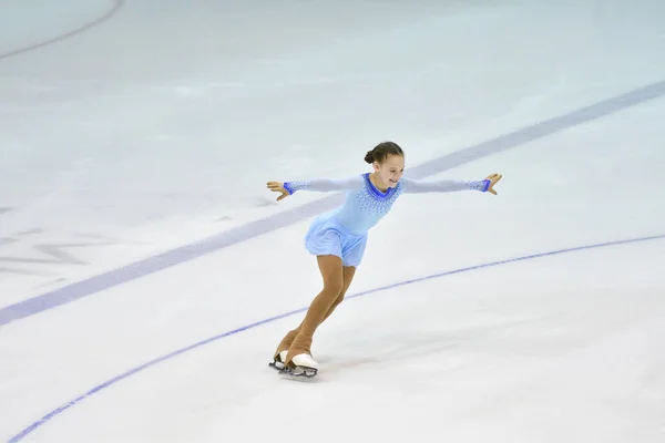 2018 Orenburg Russia March Year Girl Compete Figure Skating Orenburg — 스톡 사진