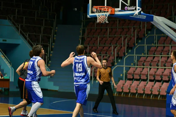 Orenburg Rusia Junio 2019 Año Los Hombres Juegan Baloncesto Las — Foto de Stock