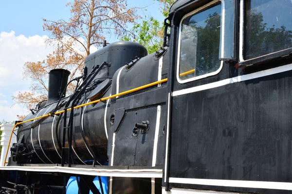 Rússia Orenburg City Park Elementos Uma Locomotiva Vapor Vintage — Fotografia de Stock