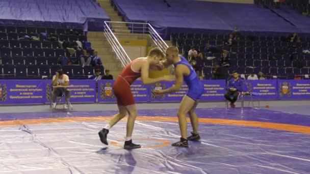 Orenburg Rusko Října 2020 Mladí Muži Utkají Sportovním Wrestlingu Celoruském — Stock video