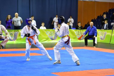 Orenburg, Rusya - 5 Mart 2017: Japon dövüş sanatlarında Orenburg Bölgesi Şampiyonası için karate yarışması
