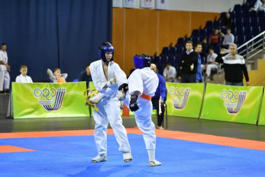 Orenburg, Rusya - 5 Mart 2017: Japon dövüş sanatlarında Orenburg Bölgesi Şampiyonası için karate yarışması