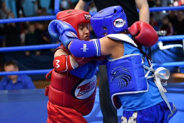 Orenburg Russie Octobre 2019 Garçon Concourt Boxe Thaïlandaise Pour Coupe — Photo
