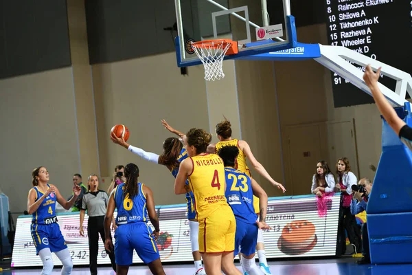 Orenburg Russia Ottobre 2019 Ragazza Gioca Basket Euroleague Match Tra — Foto Stock