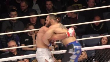 Orenburg, Rusya - 30 Ağustos 2019: Çocuk Uluslararası Dövüş Sanatları Turnuvası (MMA) M - 1 Challenge 104