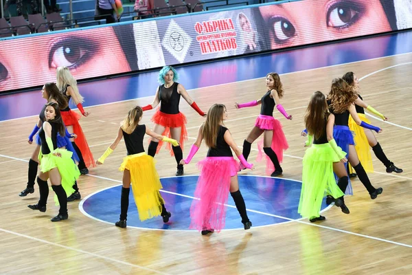 Orenbur Russia Ottobre 2019 Ragazze Cheerleader Esibiscono Una Partita Basket — Foto Stock
