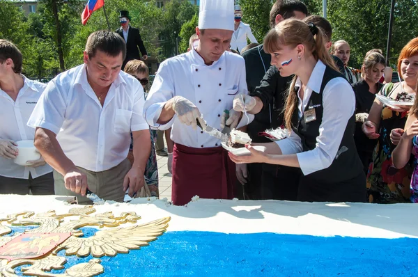 A cake in the shape of the flag of Russia — Stock Photo, Image