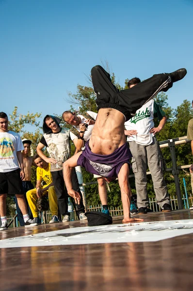 Kunstenaar breakdance, — Stockfoto