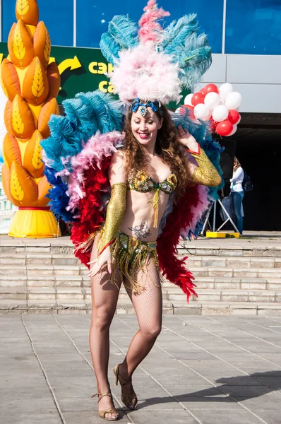 The girl at the celebration of the city — Stock Photo, Image