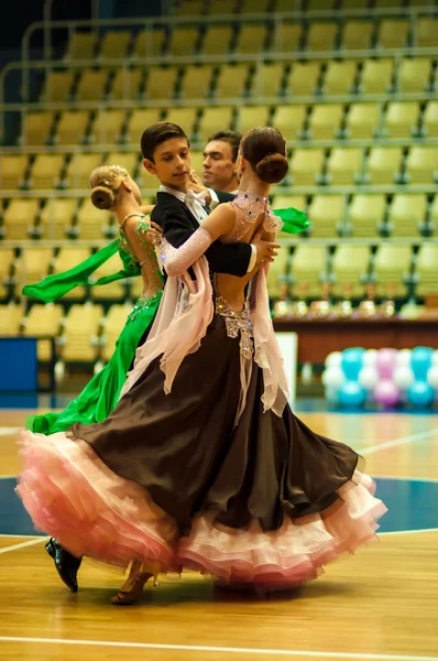 Casal de dança — Fotografia de Stock