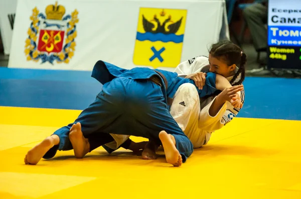 Mädchen im Judo — Stockfoto