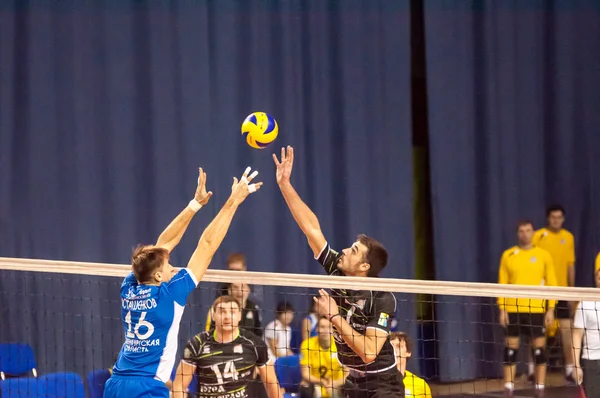 Spelet i volleyboll, — Stockfoto