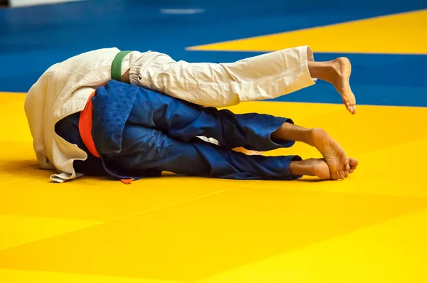 Judo concurso de jóvenes — Foto de Stock