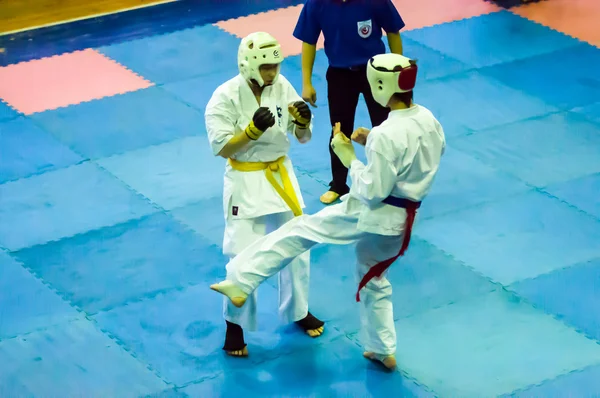 Torneo abierto de karate kiokusinkaj — Foto de Stock