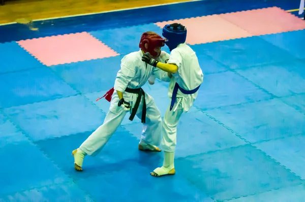Torneo abierto de karate kiokusinkaj —  Fotos de Stock