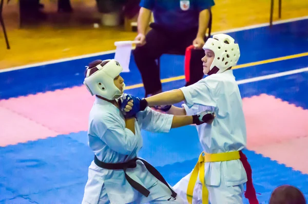 Відкриті карате турніру kiokusinkaj — стокове фото