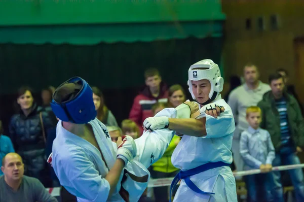 Open karate toernooi kiokusinkaj, — Stockfoto