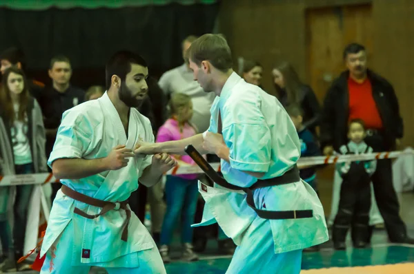 Duelul practicanților de karate — Fotografie, imagine de stoc