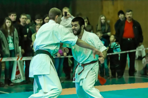 Duelo de praticantes de karatê — Fotografia de Stock