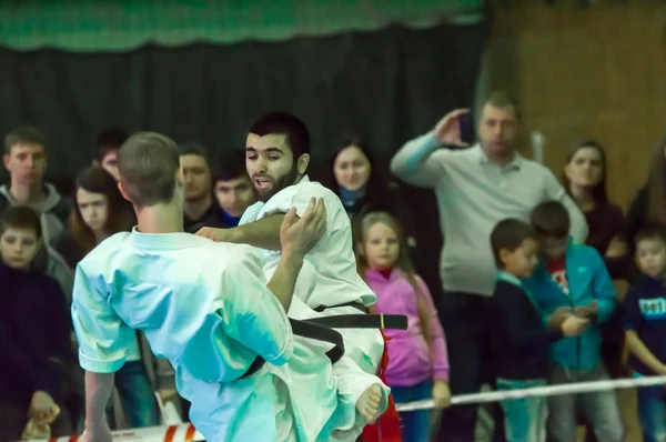 Duello di praticanti di karate — Foto Stock