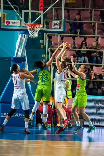 Jogo de basquete — Fotografia de Stock