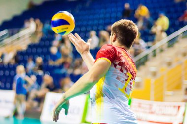 Erkekler Voleybol oynamak