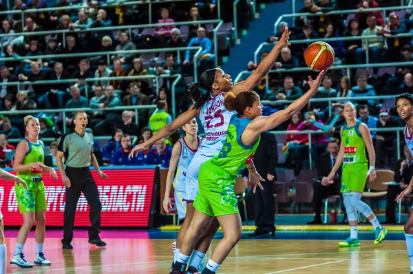 Niñas torneo de baloncesto — Foto de Stock