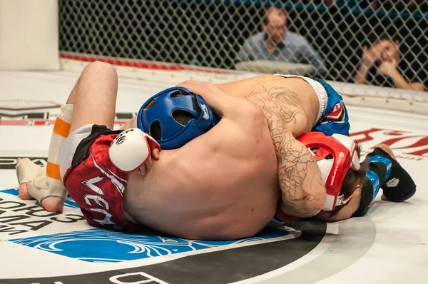 Combate dos luchadores MMA — Foto de Stock