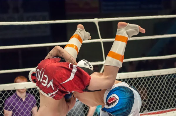 Matcha två Mma fighters — Stockfoto