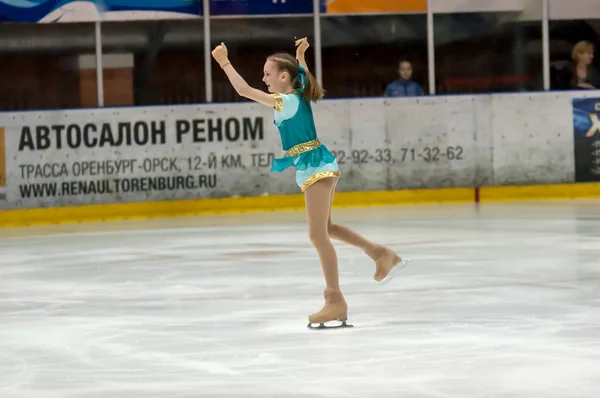 Menina figura patinador , — Fotografia de Stock