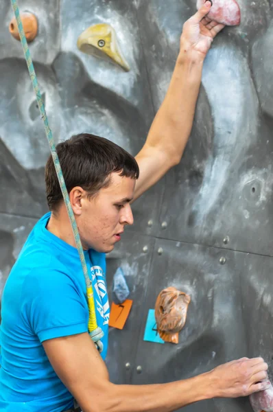 Rock climbing, — Stock Photo, Image