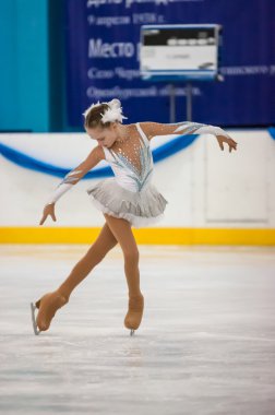 Kız buz pateni, Tekler Orenburg, Rusya Federasyonu