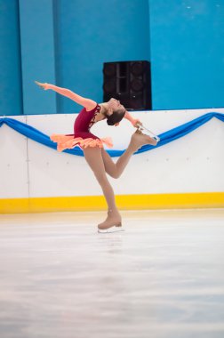 Kız buz patenci, Orenburg, Rusya Federasyonu