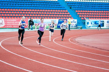 Orenburg, Rusya Federasyonu vadede kız rekabet
