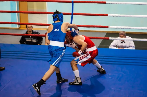 Competiciones en boxeo, Orenburg, Rusia — Foto de Stock