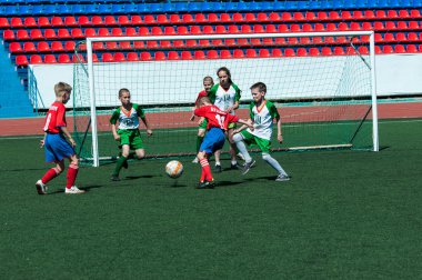 çocuklar futbol oynamak